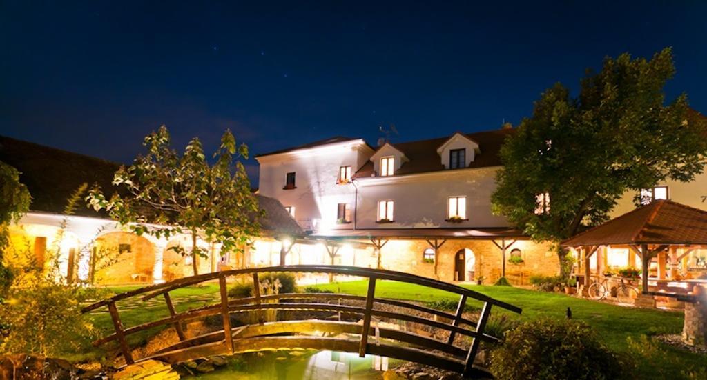 Villa Daniela Uvaly  Номер фото